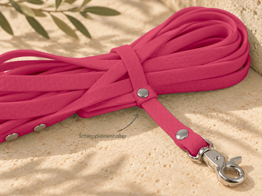 Hexa Schleppleine Viva Magenta, Detail Schleppleinenhalter mit Karabiner – Exceptional