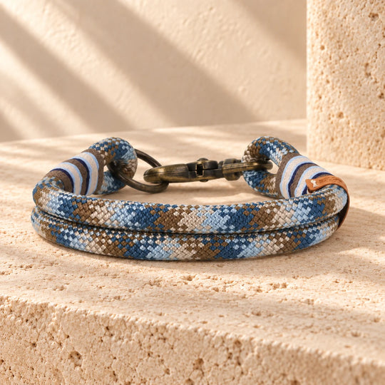 Tauhalsband 'Porto Antico' – Rückansicht mit Takelung in Taupe, Navy und Creme, Exceptional