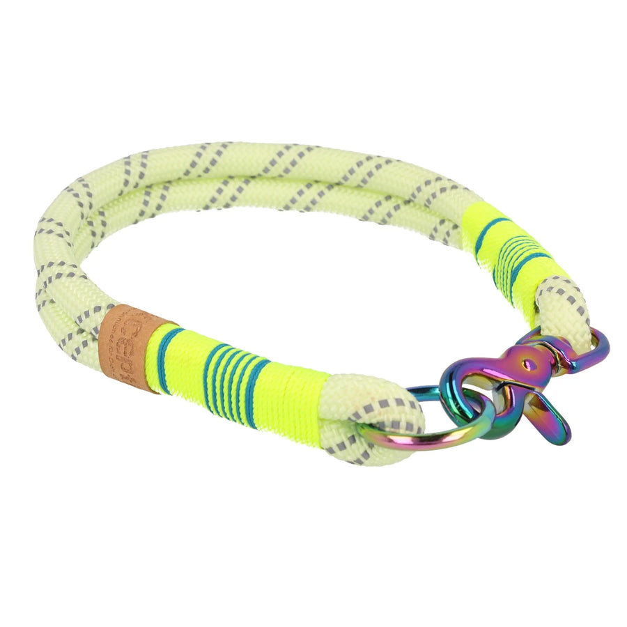 Tauhalsband 42 cm 'fluoreszierend petrol' Exceptional - Manufaktur mit Herz