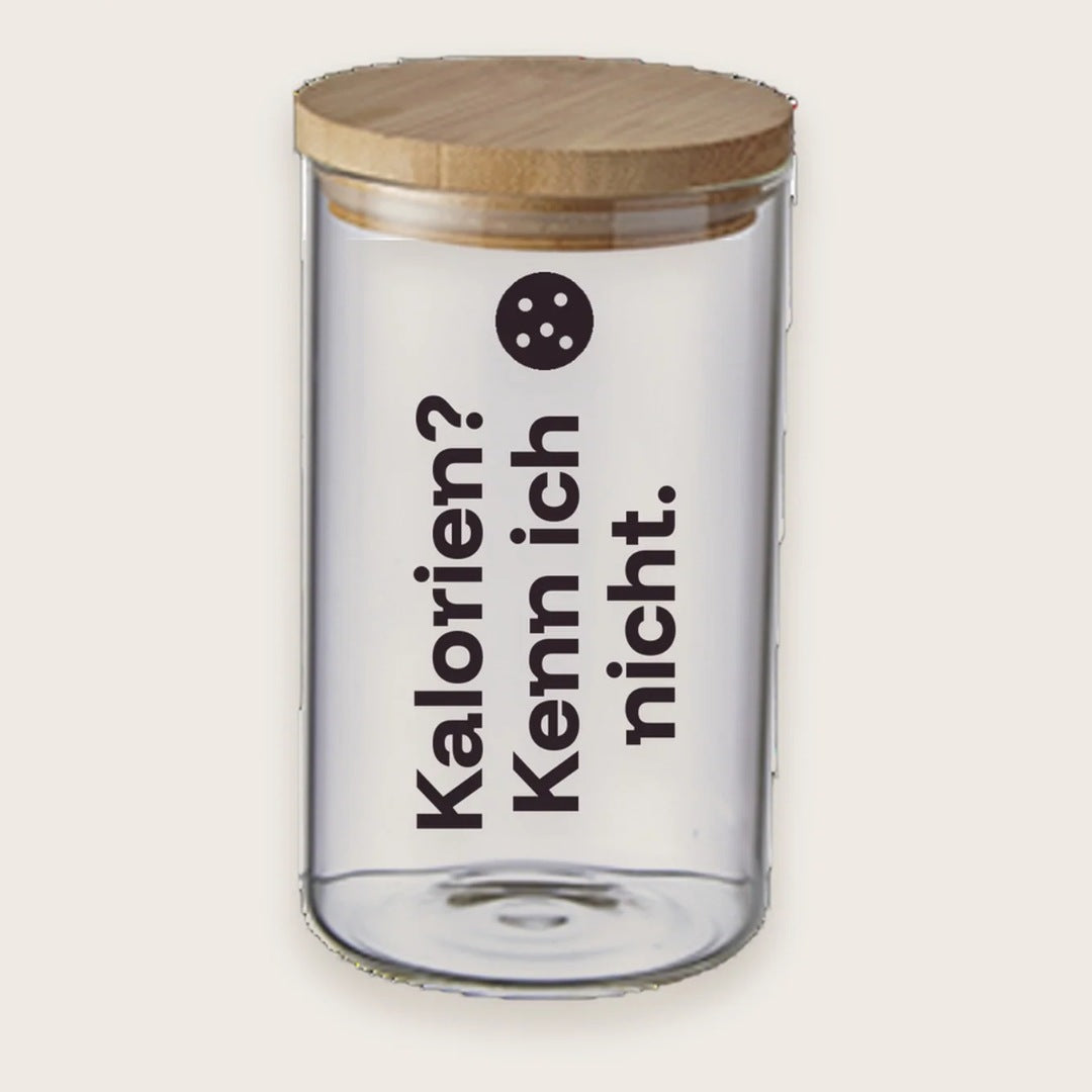 Hundekeksglas mit Holzdeckel und Spruch „Kalorien? Kenn ich nicht.“ – handgeplottet bei Exceptional